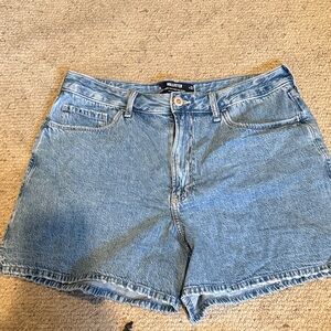 Hollister Light Wash Denim Jean Shorts